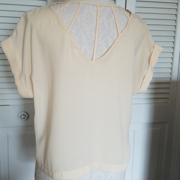 Sunflower Top - Picture 2 of 2